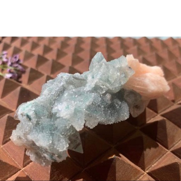 Dreaming Child Apophyllite, Stilbite, Chalcedony - Picture 6 of 7